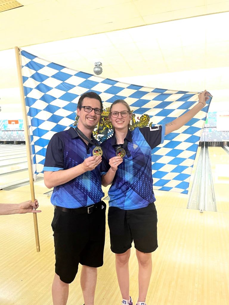 Franziska Czech und Michael Eisenmann deutsche Meister im Mixed 2024 – Bronze für Sabrina Laub und Tobias Börding